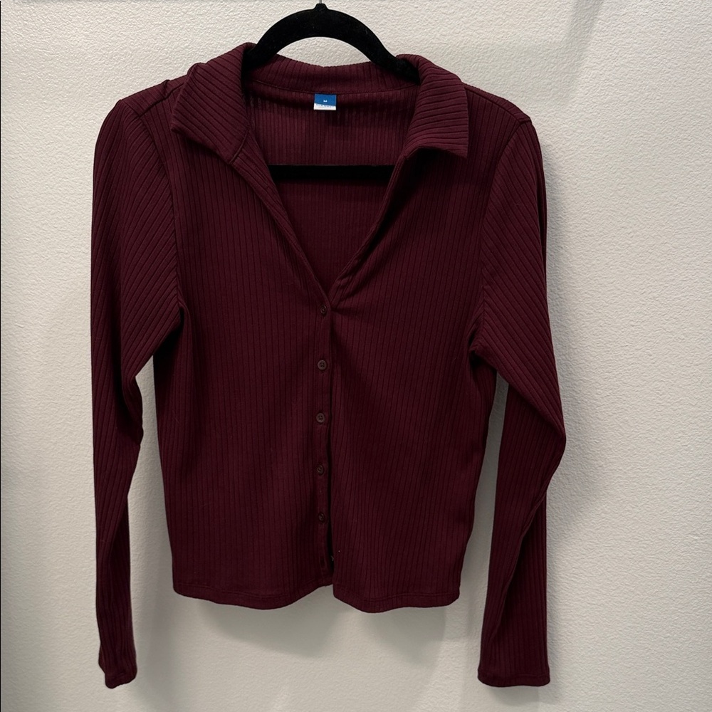 Women's Burgundy Ribbed Button-Up Top